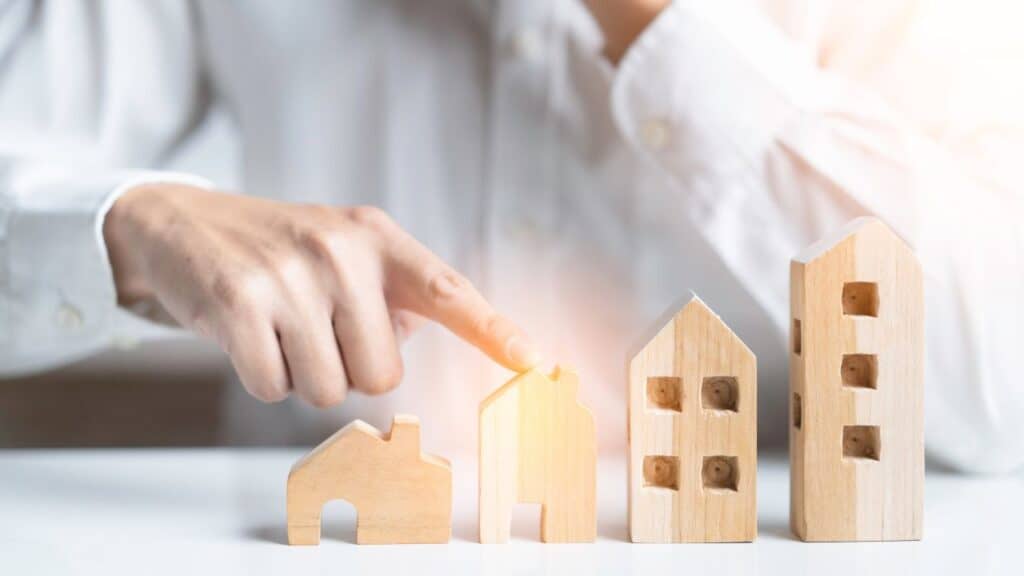 Glut of sales properties keeps price rises below seasonal norm