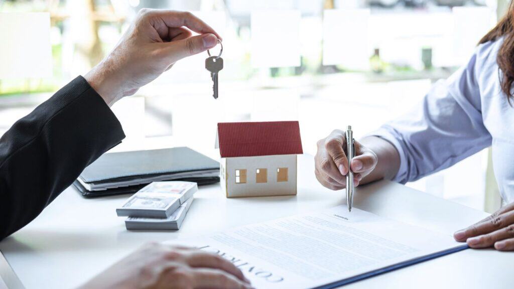 Labour council claims “support available” for private landlords 