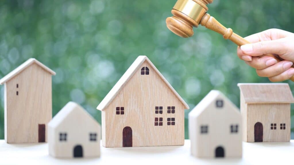 Around 280 investment properties … going, going, gone!