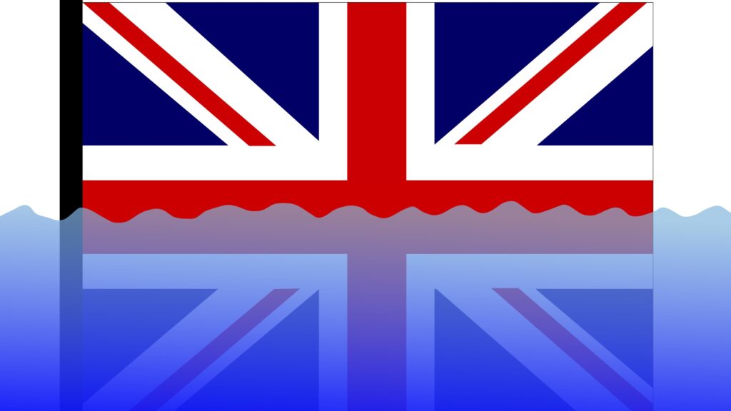 Almost a quarter of UK homes at flood risk â warning
